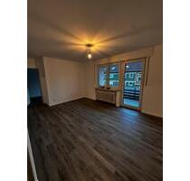 44m² - sanierte 2- Zimmer Wohnung mit Loggia in Bielefeld