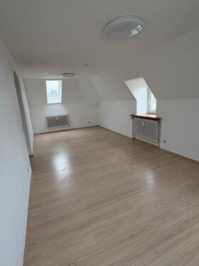 Foto - 2 Zimmerwohnung im DG in guter Lage