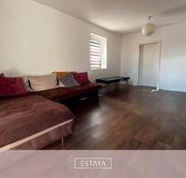 *1 Monat Kaltmietfrei + 100 € IKEA-Gutschein!* Sanierte 3-Raum-Wohnung - Oberlungwitz