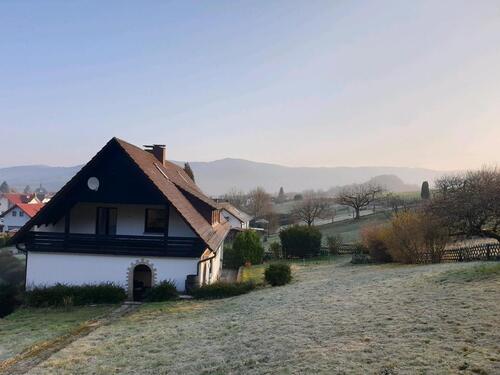 Foto - Wohnung mit direkt angrenzender Pferdeoffenstallhaltung