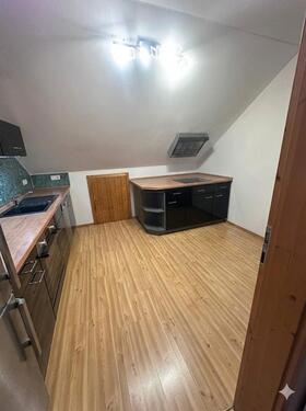 Foto - 2 Zimmer Dachgeschoßwohnung zur Miete in Teising