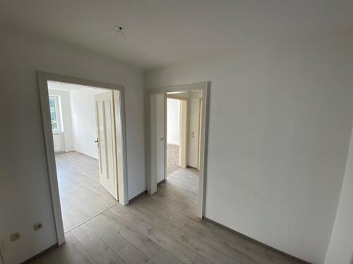 Foto - Helle 3 Zimmer Wohnung 4. OG frei ab 15.5.26 evtl. früher