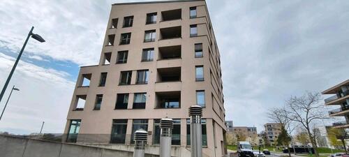 Foto - Geräumige 2 Zi-Penthaus mit separater Küche,direkt an der Weser