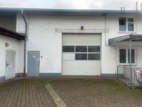 Foto - Gewerbeeinheit mit Lager Bürofläche Einfahrtstor zu vermieten