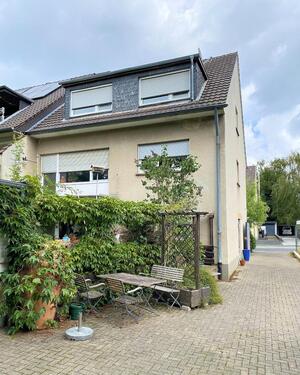 Foto - 9 Zimmer Mehrfamilienhaus, Wohnhaus zum Kaufen in Wesseling