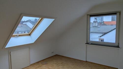 Foto - Dachgeschoßwohnung in Frankfurt am Main zur Miete