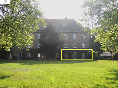 Foto - Familienfreundlich und altersgerecht: Sanierte 4-Zimmer-EG-Wohnung mit Garten im Schlosspark Gersfeld