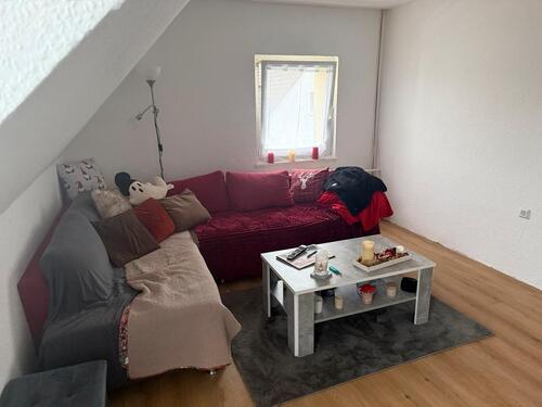Foto - Charmante Dachgeschoss Wohnung - 330,00&nbsp;EUR Kaltmiete, ca.&nbsp; 47,00&nbsp;m&sup2;