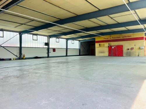 Foto - Gewerbehalle inkl. Büro- und Sozialräumen in Wiesental zu vermieten