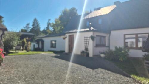 Foto - Einfamilienhaus mit Garten in Tirpersdorf