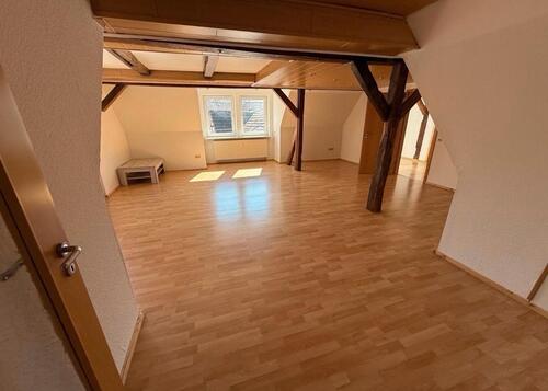 Foto - 5 Zimmer Wohnung auf 2 Etagen - 800,00&nbsp;EUR Kaltmiete, ca.&nbsp; 140,00&nbsp;m&sup2;