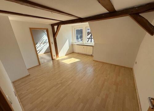 Foto - 5 Zimmer Etagenwohnung in Helsa