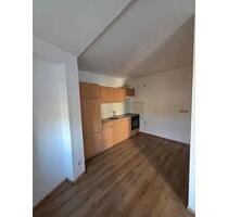 Großzügige 2ZKB mit Balkon im 1 OG in Völklingen