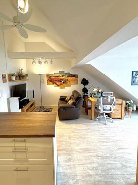 Foto - Liebevoll möblierte 2-Zimmerwohnung mit Balkon – bezugsfrei, ruhig & mitten in Fürth