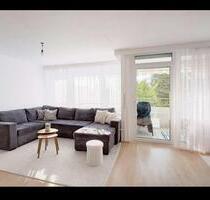 Sonnige 2,5-Zimmerwohnung mit Westbalkon & TG-Stellplatz - Waiblingen Beinstein