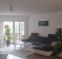 2 Zimmer DG-Wohnung in Voerde-Friedrichsfeld, ca. 77 qm - Voerde (Niederrhein)