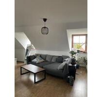 Moderne 3-Zimmer-Dachgeschosswohnung in ruhiger Lage - Zeil am Main