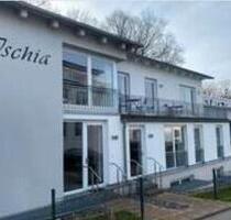 Möblierte 3 Raumwohnung in Binz für bis zu 4 Personen ab 01.Mai unbefristet frei! WG geeignet! 2 Bäder