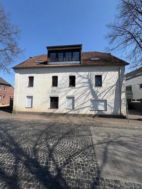 Foto - Einfamilienhaus mit Anbau großzügig 333Qm