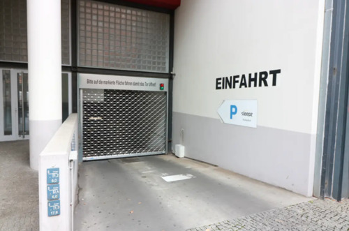 Foto - Abschließbare Lagerfläche in TG zu vermieten. Motorradstellplatz