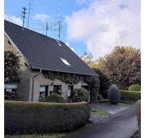 Wohnhaus Haus Einfamiliehaus m. Gr. Garten in 57578 Elkenroth