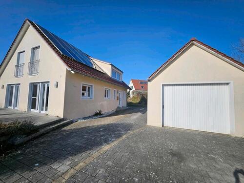 Foto - 7 Zimmer Einfamilienhaus zum Kaufen in Wittislingen