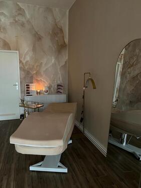 Foto - Kosmetik Zimmer zu vermieten - 500,00 EUR Kaltmiete, ca.  20,00 m²