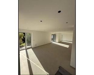 Neuwertige 4,5-Zimmer-Wohnung inkl. 2 Stellplätzen in Burbach - Marxzell