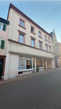 Foto - 2 ZKB frisch renoviert Stellplatz 52 m² Edenkoben Zentrum
