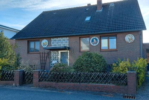 Foto - Einfamilienhaus mit Einliegerwohnung