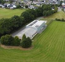 Industriehalle mit Freifläche im Kreis Olpe zu vermieten - Wenden