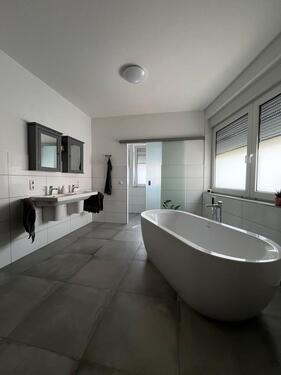 Foto - OsWüste, 103 qm, großzügige 2 ZKB Gäste-WC, Wintergarten