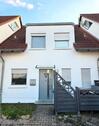 Foto - Attraktives Reihenhaus mit 140qm, 2 Stellplätzen &kleinen Garten