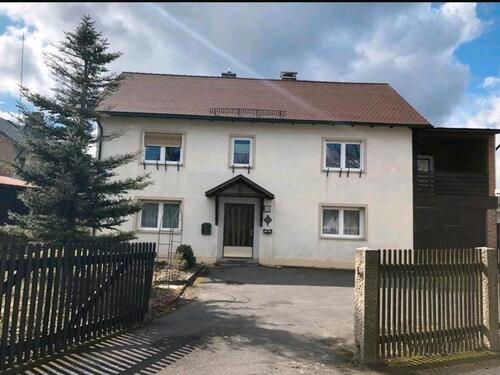 Foto - Einfamilienhaus in Tröstau – frisch renoviert & zentrale Lage