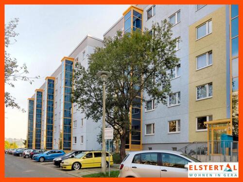 Foto - Willkommen im neuen Zuhause! Moderne 2-Raum-Wohnung mit Aufzug, Balkon und Wannenbad!