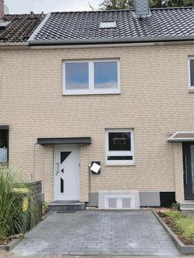 Foto - Provisionsfrei Tolles saniertes Reihenhaus