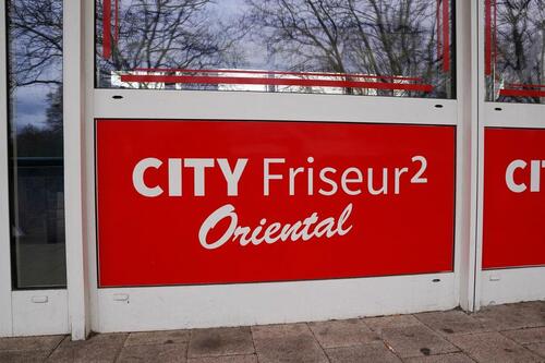 Foto - Friseurladen: Gewerbefläche für Beauty, Dienstleistung, Einzelhandel & Büro in Salzgitter Fredenberg