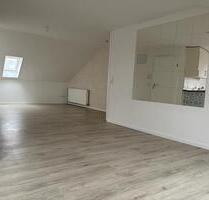 Schöne Dachgeschosswohnung in Bremen-Walle nahe Waller Park