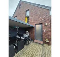 3 Zimmer Dachgeschosswohnung mit eigenem Eingang - Lingen (Ems) Damaschke