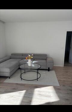 Foto - Modernes, teil möbliertes Apartment mit Terrasse! Kaltmiete 950€