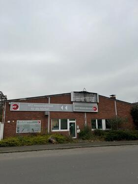 Foto - Büro + Freifläche zu vermieten für Autohandel