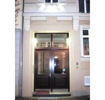 Kernsanierte 5-Zimmer-Wohnung in Berlin-Mitte