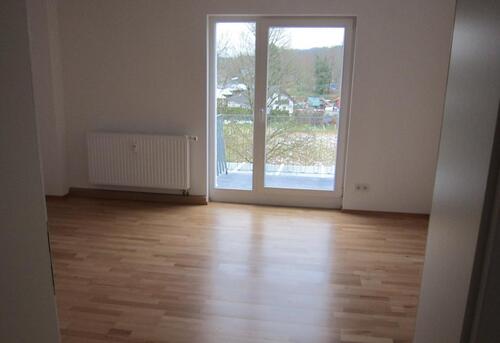 Foto - Wohnung in topsaniertem Mehrfamilienhaus