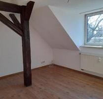 +++ Wir renovieren neu - Kleine 2 Raumwohnung im alten Rittergut +++ - Pegau