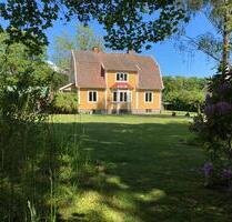 Gästezimmer in gelber Villa in Schweden - Freiburg im Breisgau Günterstal