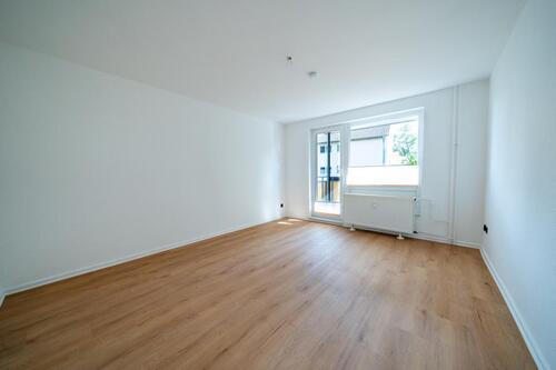Foto - Frisch renovierte 3-Zimmer-Eigentumswohnung mit Balkon in Witzenh