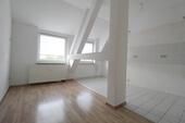 Foto - Großzügige 2,5-Raumwohnung mit Garage