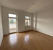 Zentrumsnah! Tolle 2-Raum Wohnung mit Balkon - Zwickau