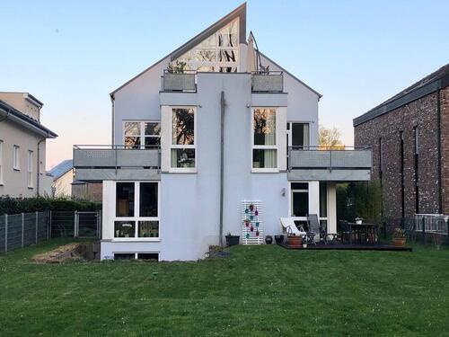 Foto - Wunderschöne Maisonette-Wohnung mit Garten 'Haus-Charakter'