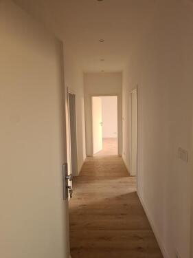 Foto - Helle 3–4-Zimmer (92 m²) – Modernisiert – VorsfeldeMeinstraße